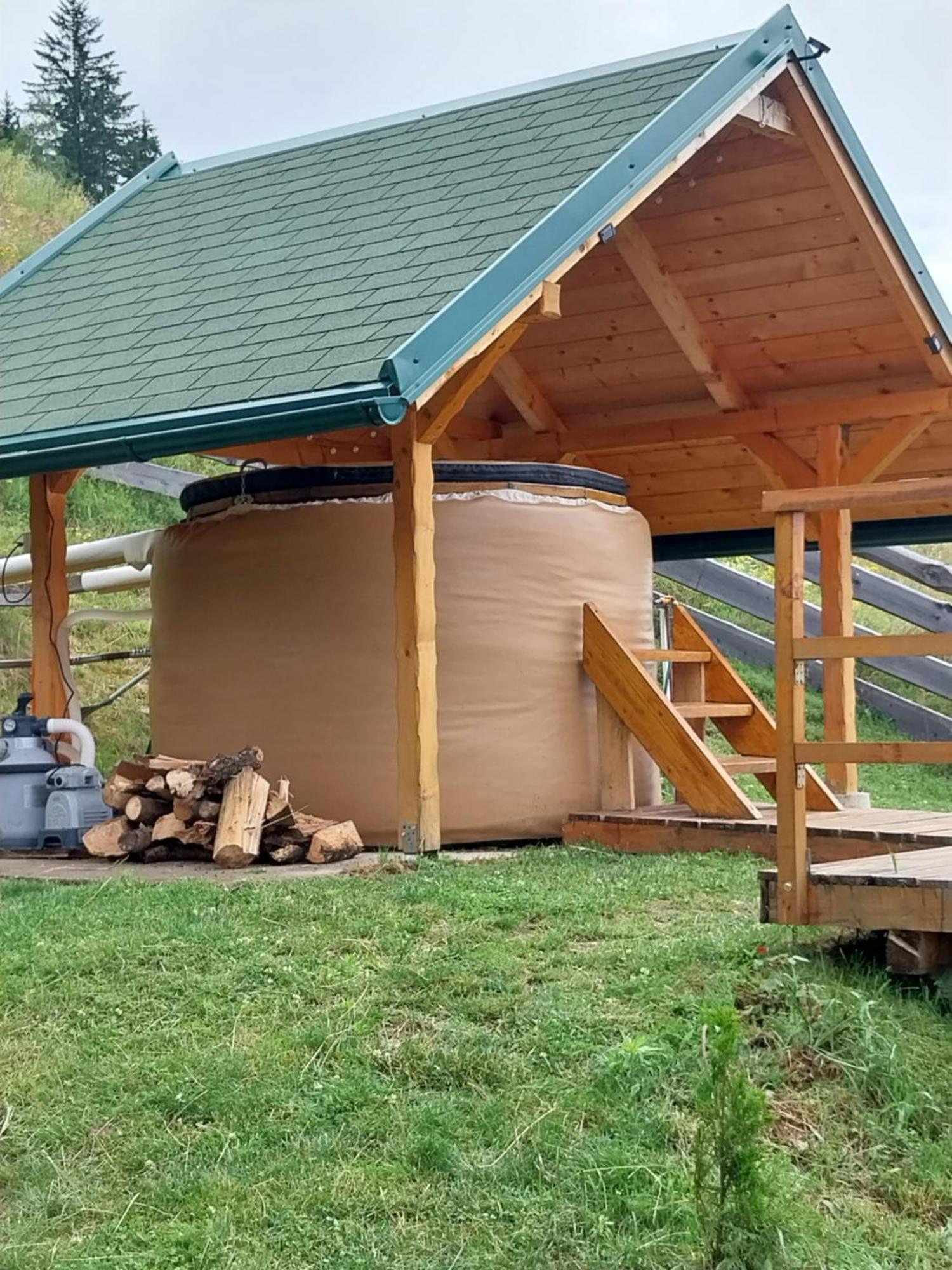 Hotel Glamping Hisice Orlic Muta Zewnętrze zdjęcie